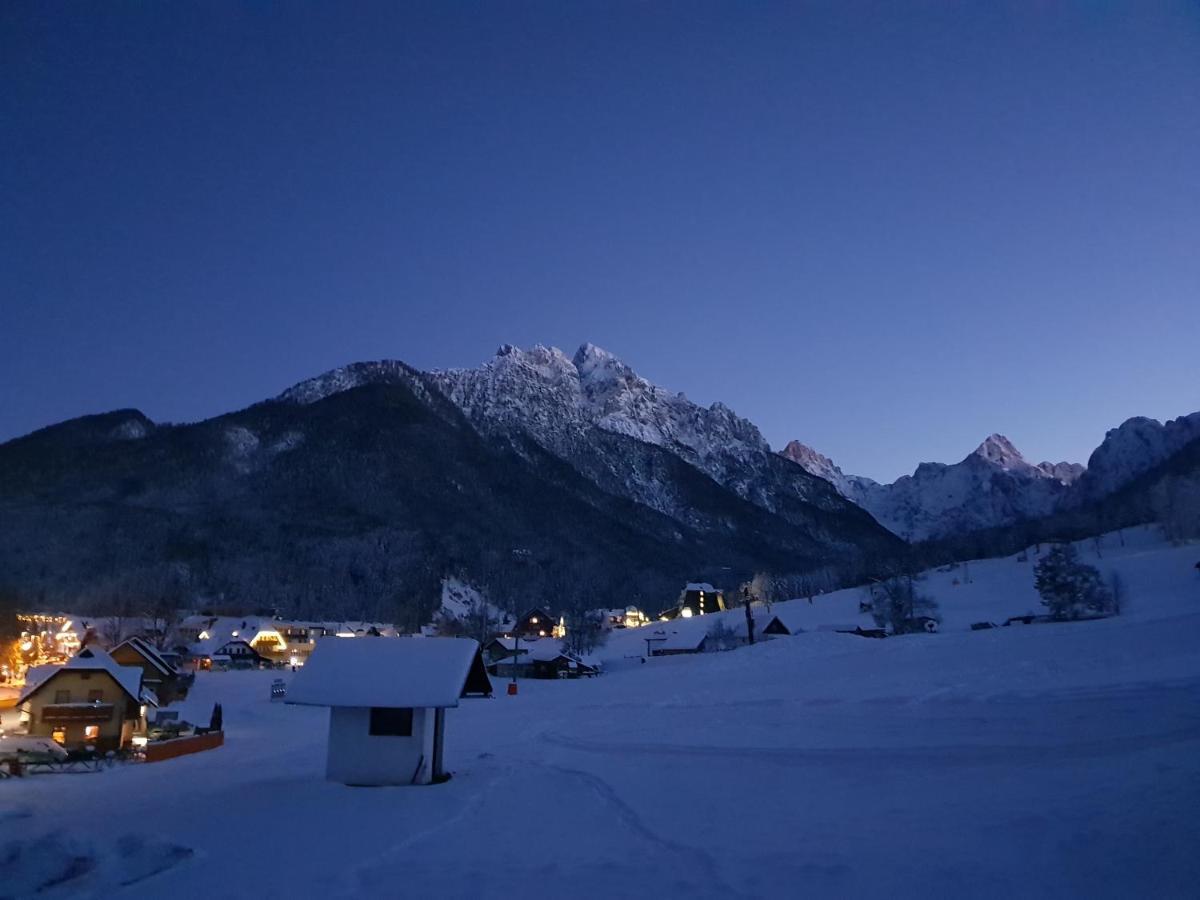 Apartma Kurji Vrh - Chicken Top Kranjska Gora Exterior foto